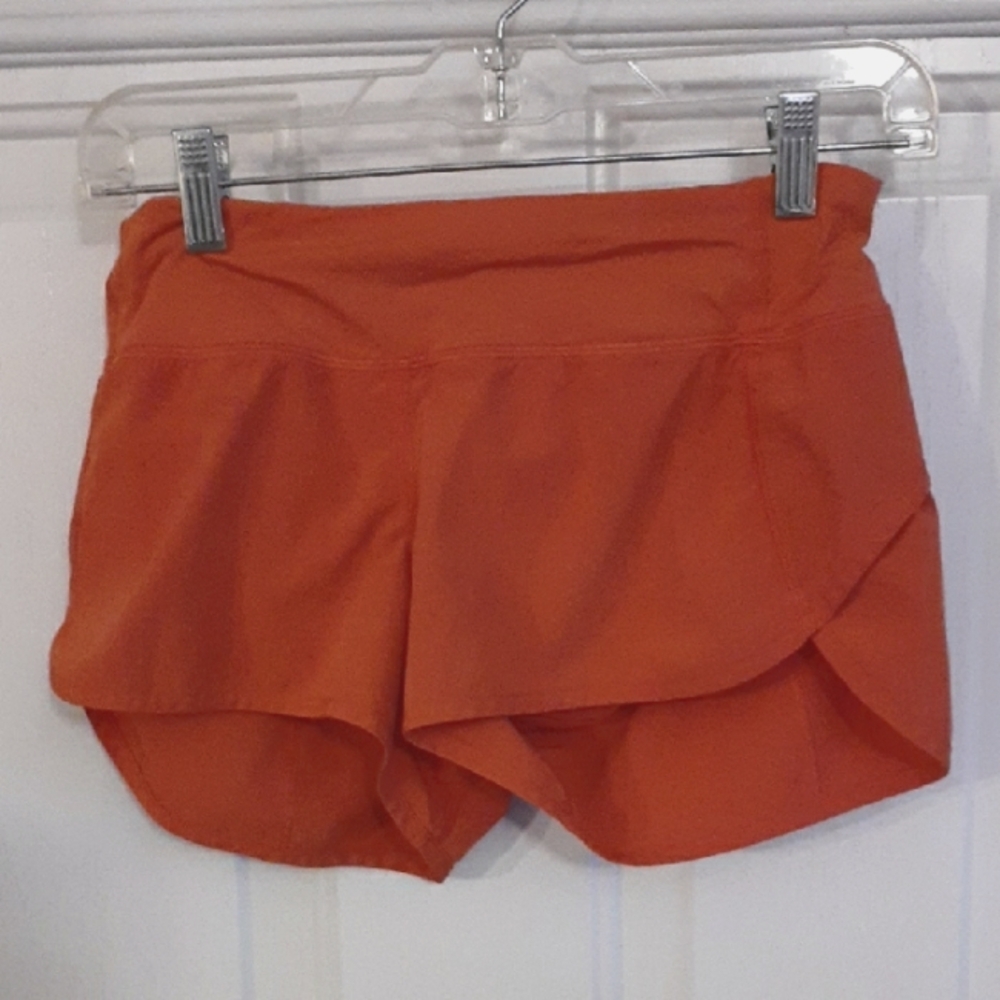 Lululemon women'sOrange Shorts Size 4